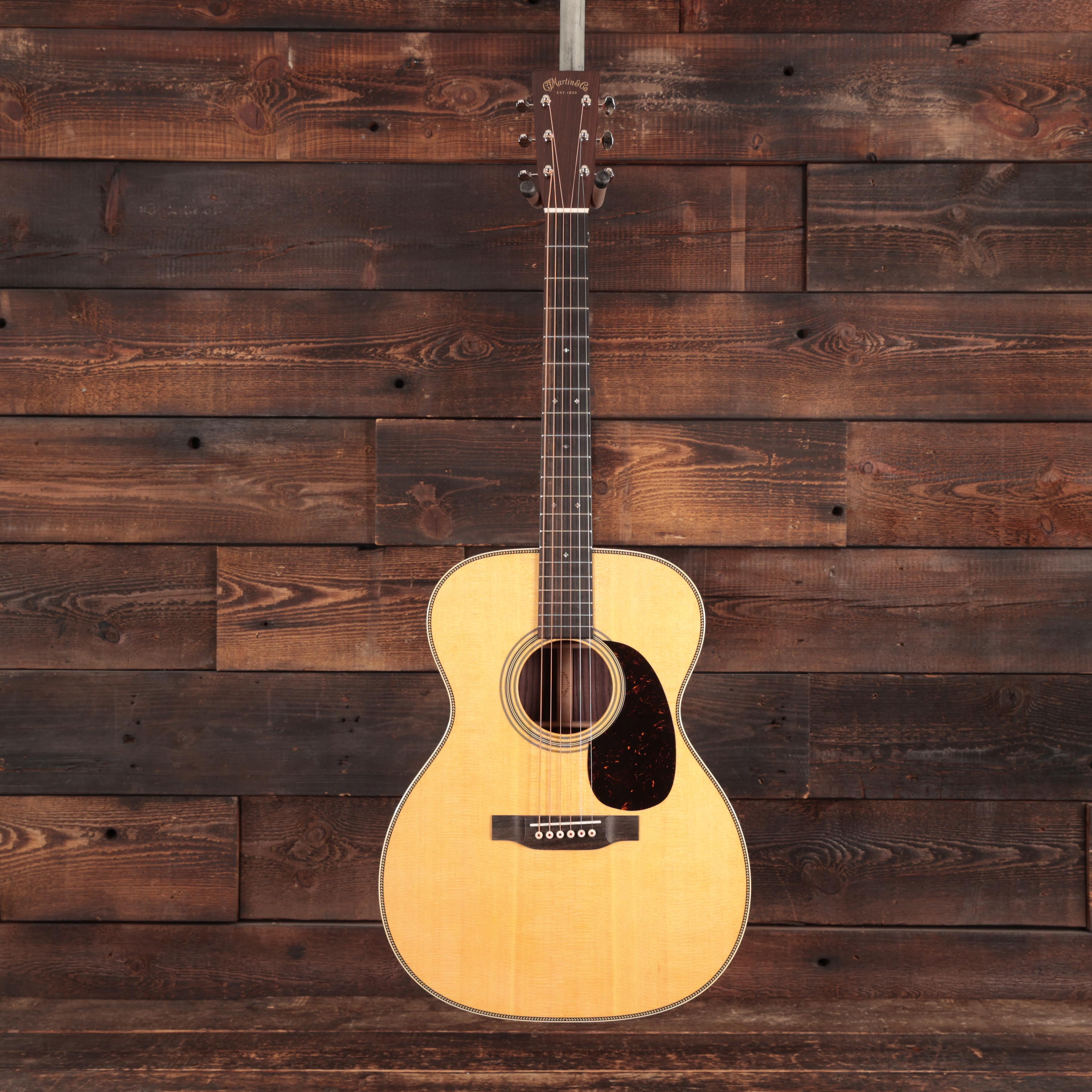 Martin Standard Series 000-28 Acoustic Guitar - Andertons Music Co.
